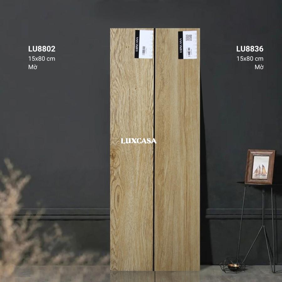 Với sự đa dạng và độc đáo của 2 mẫu gạch giả gỗ 15x80cm, LU8802 và LU8836, chắc chắn sẽ tạo nên dấu ấn riêng và sự ấm áp cho ngôi nhà của bạn.