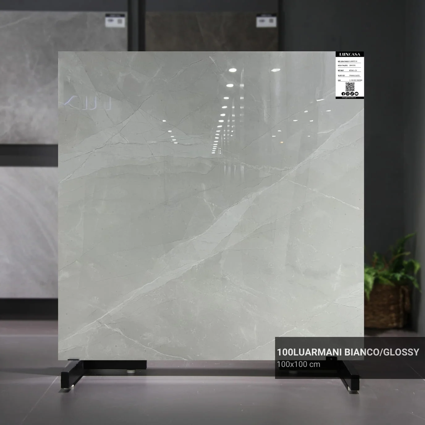 Hình ảnh thực tế mẫu gạch 100x100cm 100LUARMANI BIANCO.