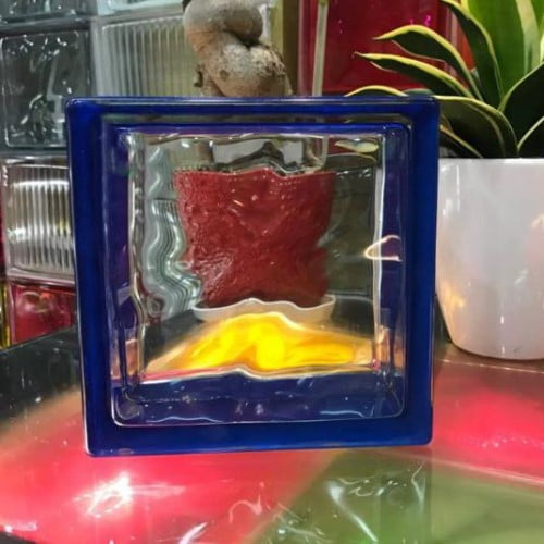 Gạch kính màu xanh nước biển