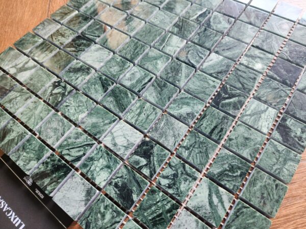 GẠCH MOSAIC ĐÁ TỰ NHIÊN MÀU XANH RÊU