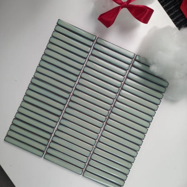 GẠCH THẺ STRIPE XANH BƠ