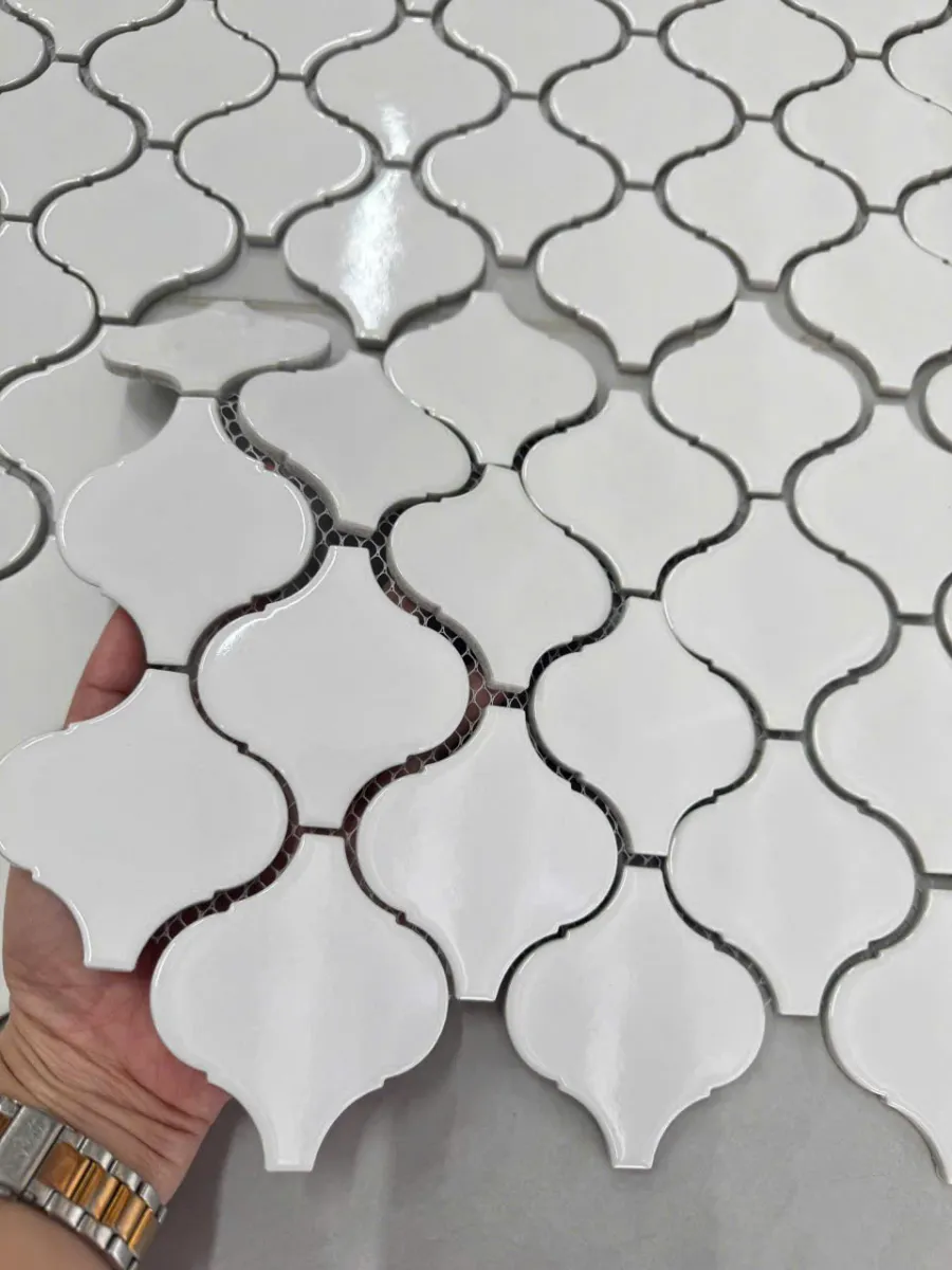 Gạch mosaic lồng đèn màu trắng MGH 869