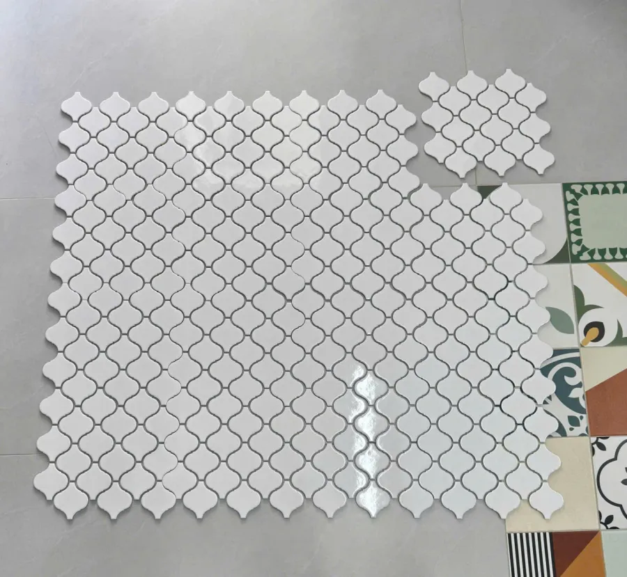 Gạch mosaic lồng đèn màu trắng MGH 869