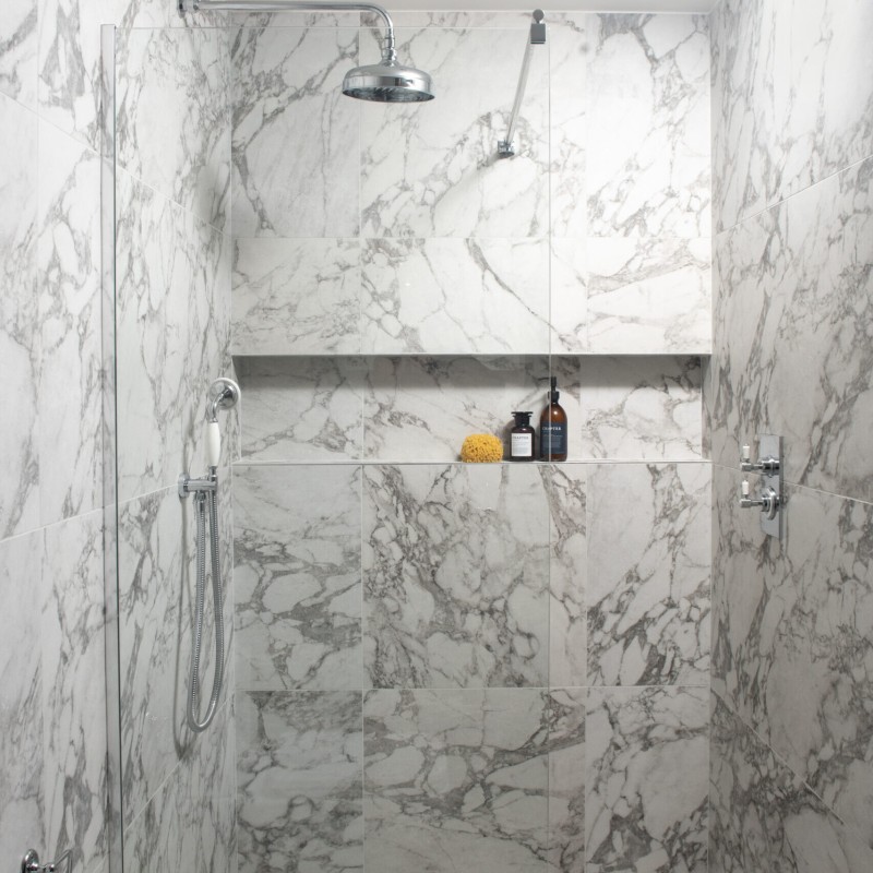 Gạch vân đá tự nhiên Marble Arabescato