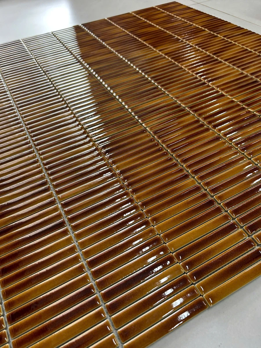 Hình thực tế gạch mosaic màu nâu que đũa