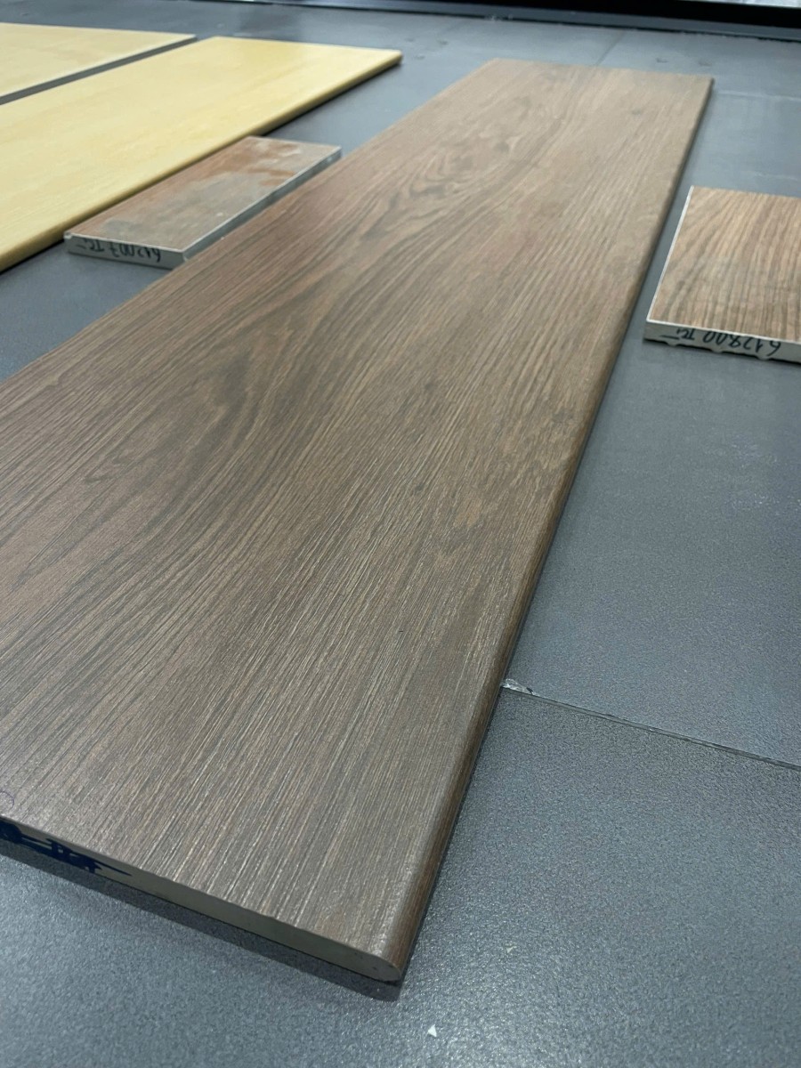 GẠCH CẦU THANG 300X1200 312LU15007MF
