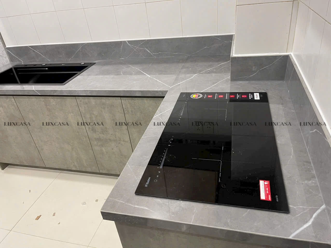Đấ nung kết xám đá làm bàn bếp