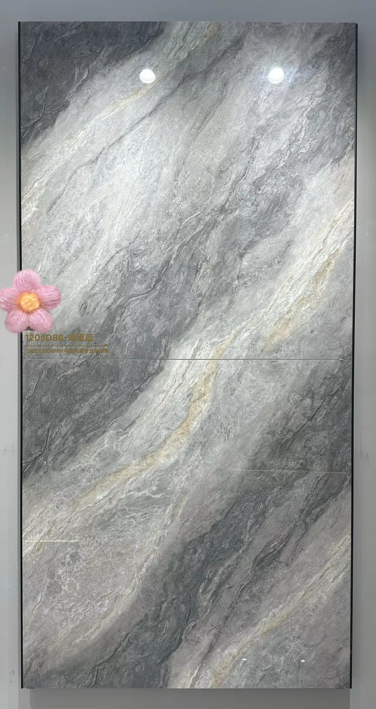 Hình thự tế gạch 1200X1200 xám vân đá 120LUTN12020