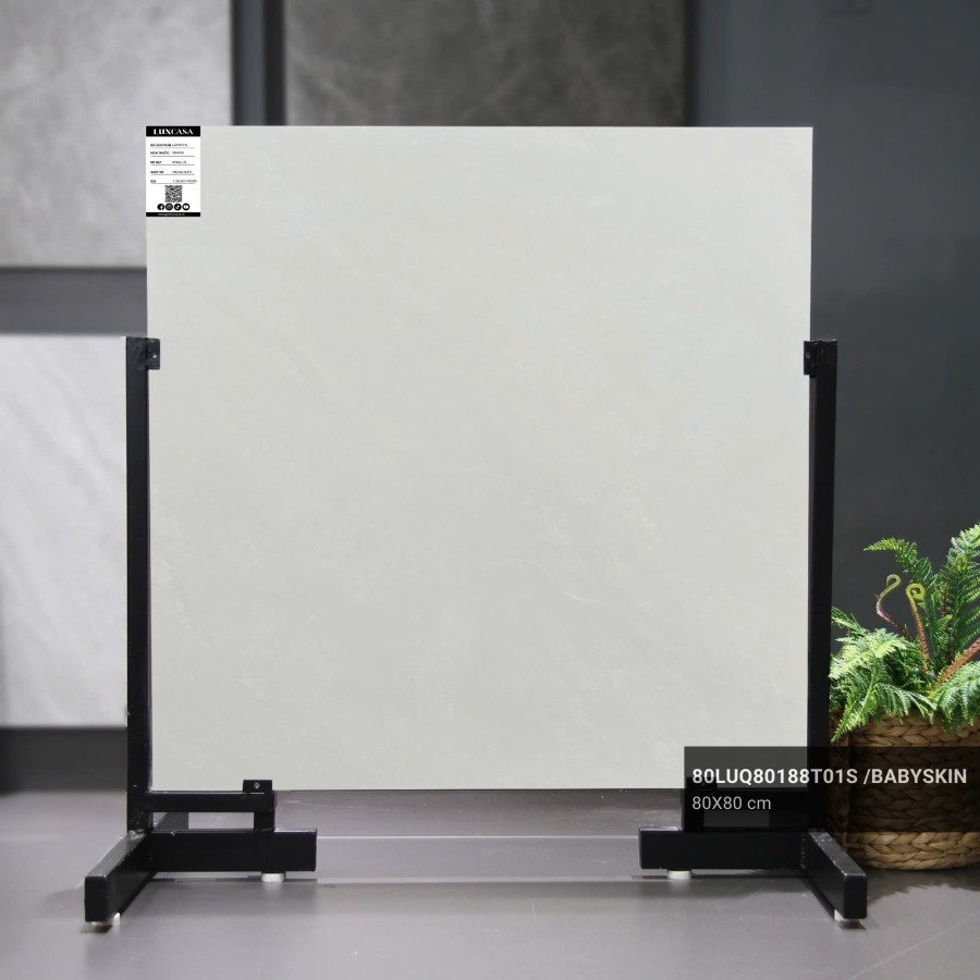 Hình ảnh thực tế mẫu gạch lát nền 80x80 Trung Quốc mờ mịn