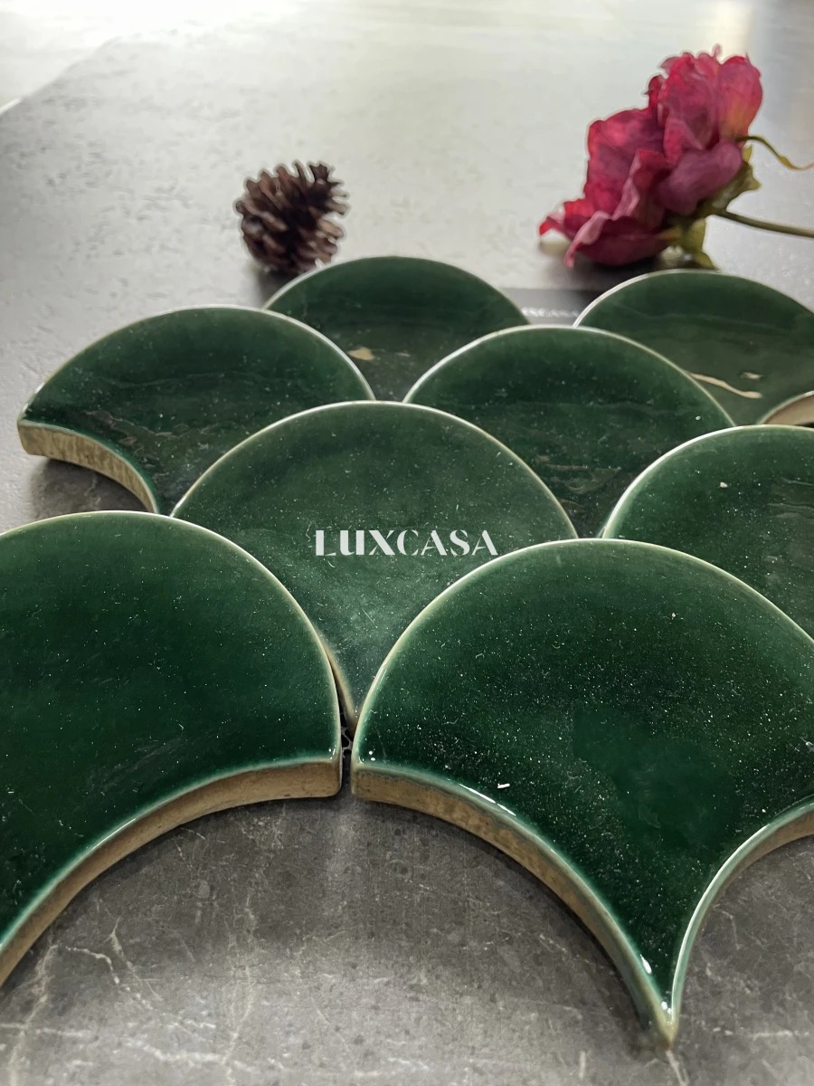 Mẫu gạch mosaic vảy cá màu xanh lá