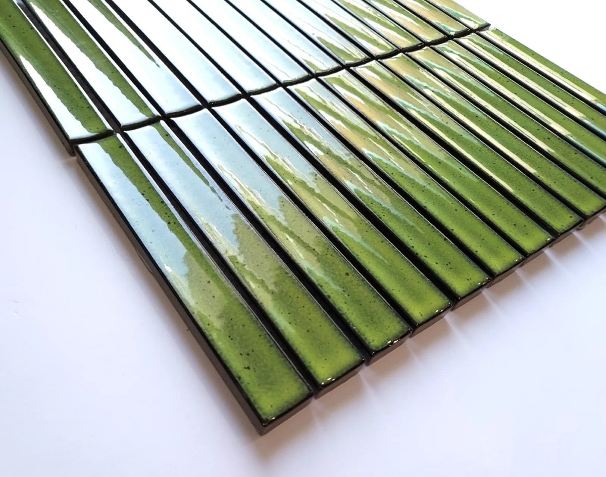 Mẫu gạch mosaic xanh lá chấm hạt tiêu
