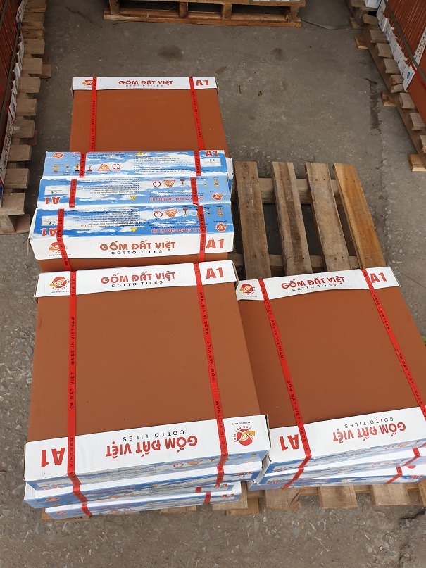 Thùng gạch tàu 40x40