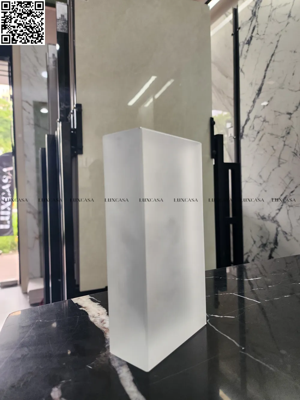 Gạch kính đặc mờ cao cấp LU-RR-07
