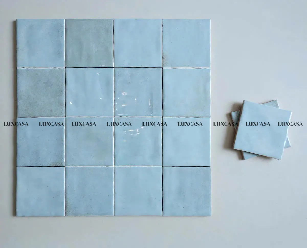 Gạch thẻ vuông 10x10 màu xanh nhạt