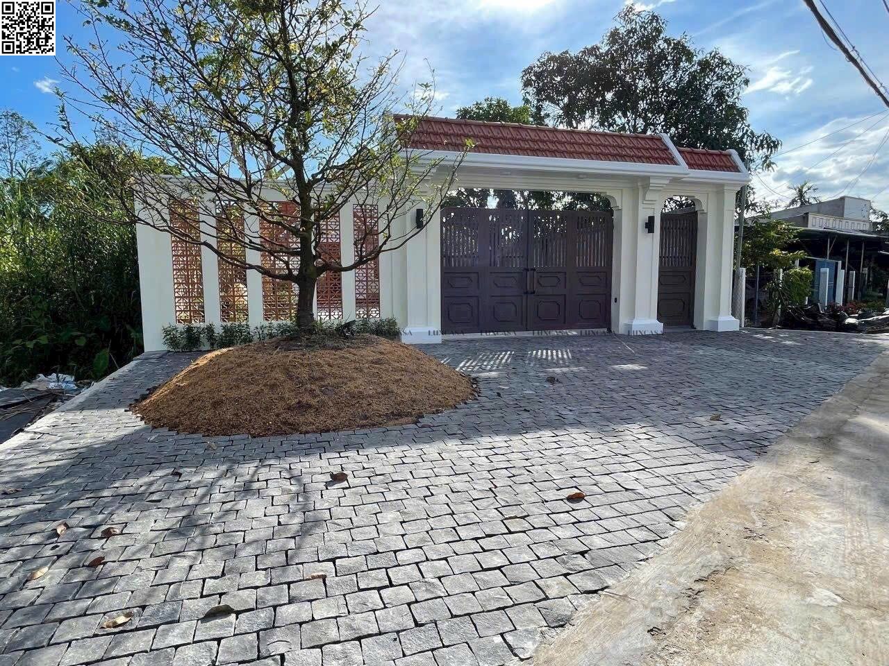 Đá cubic lát sân nhà bền đẹp