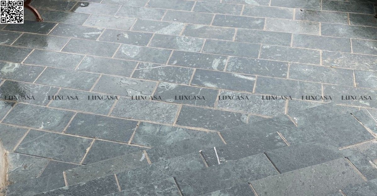 đá lát sân vườn 30x60