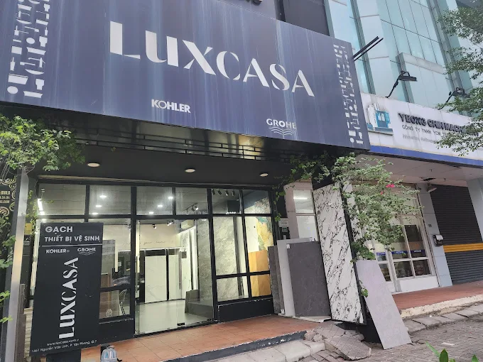 Địa chỉ showroom gạch Luxcasa Quận 7
