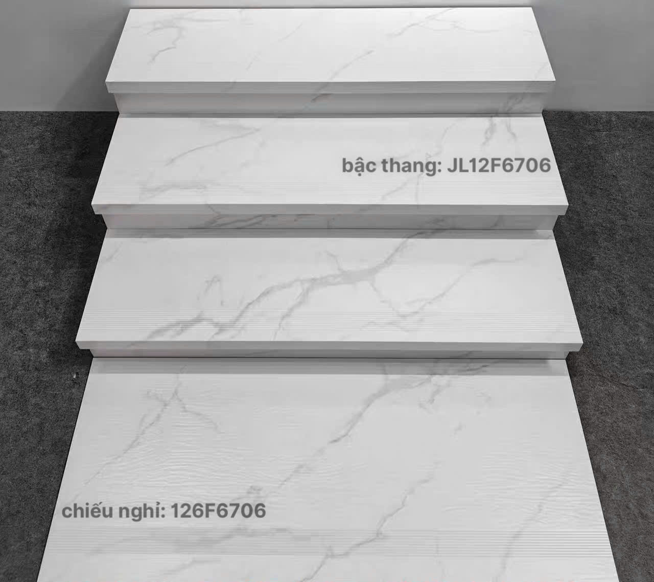 Gạch cầu thang trắng vân mây LUF6706