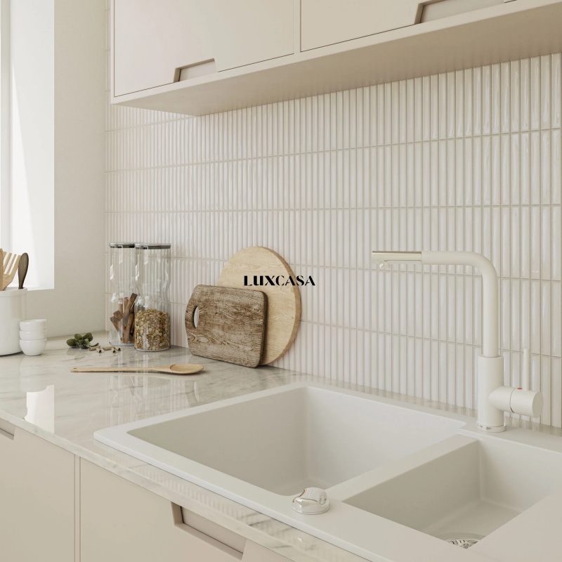 Gạch thẻ mosaic ốp bếp màu trắng