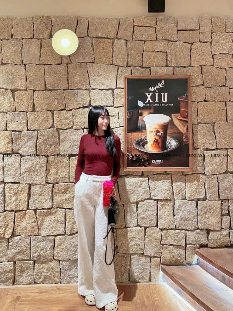Đá rối ốp quán cafe
