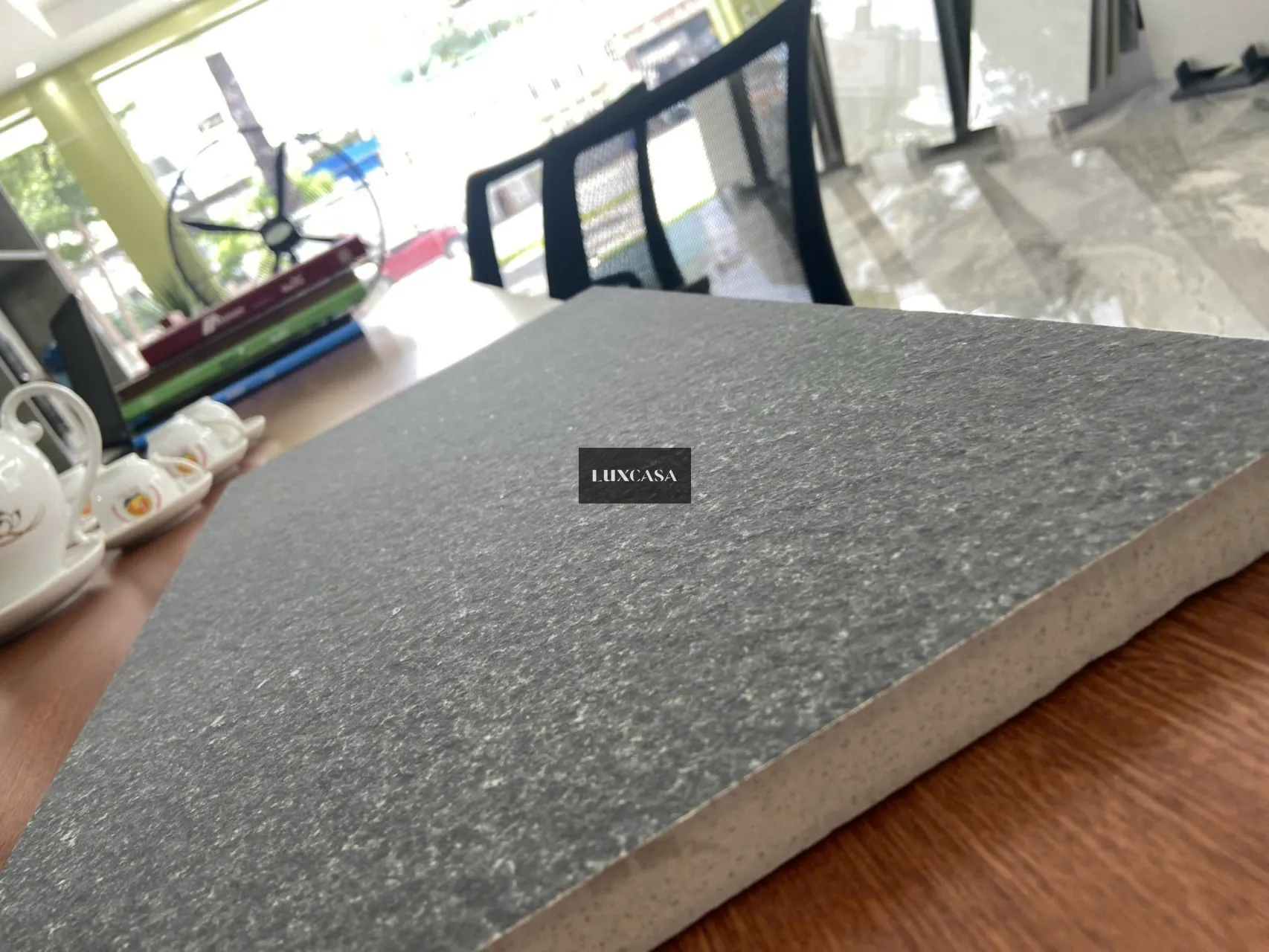 Gạch lát sân 30x60x2cm 360LU31804