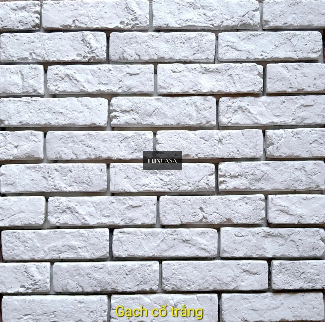 Gạch giả cổ trắng