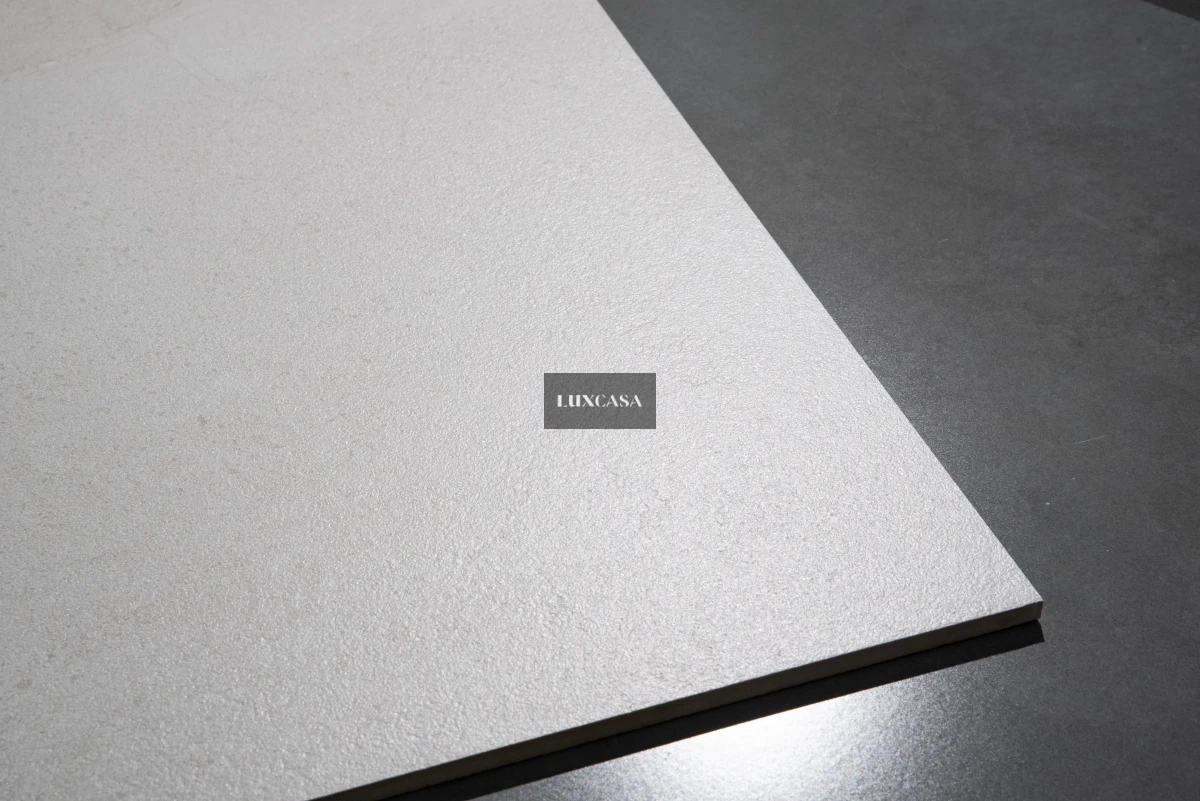 Bề mặt gạch mờ nhàm 60×60 60LU6671W