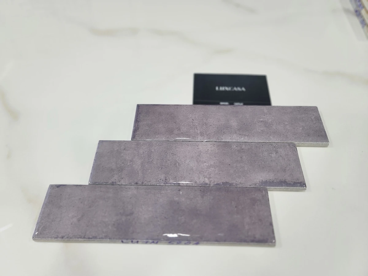 Mẫu gạch thẻ bóng 50x200mm LUIN5204 (1)